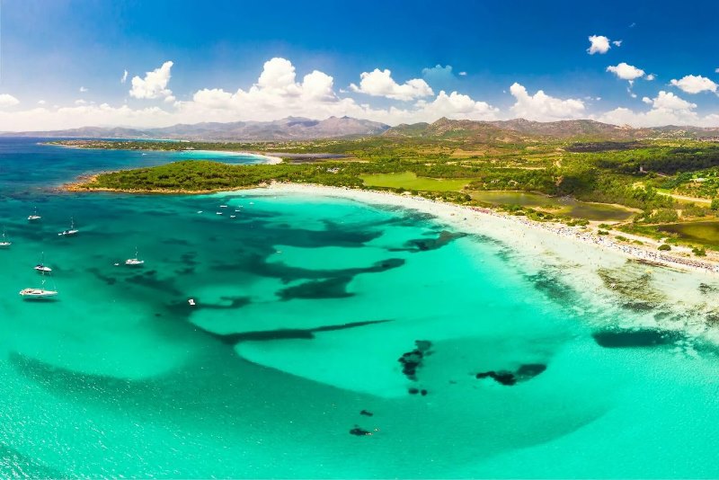 Фото пляжу Кала Брандінкі, Сардинія в Італії