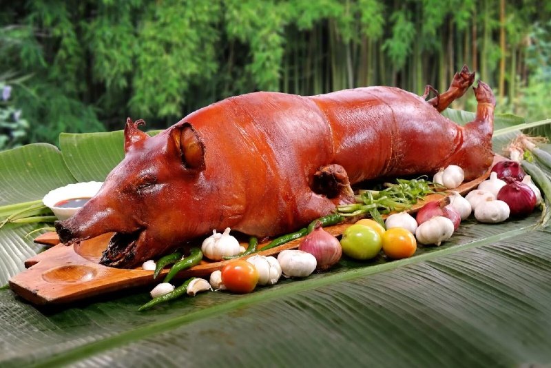 Lechon pig (Philippines)