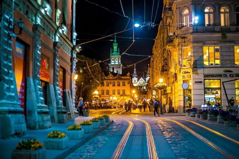 lviv night