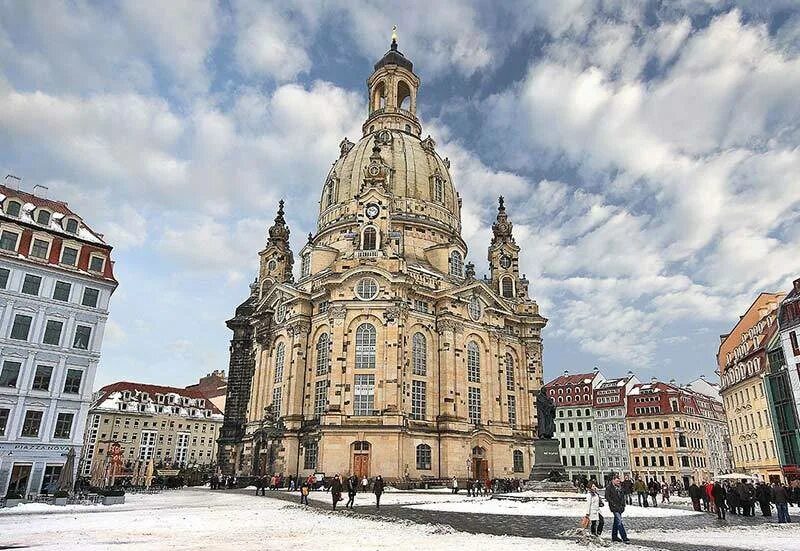 Frauenkirche Cathedral in winter