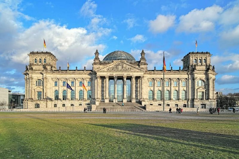 Reichstag - see photos, architecture, dome