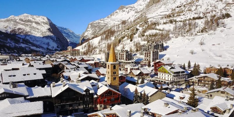 photo resort Val d'Isere, France