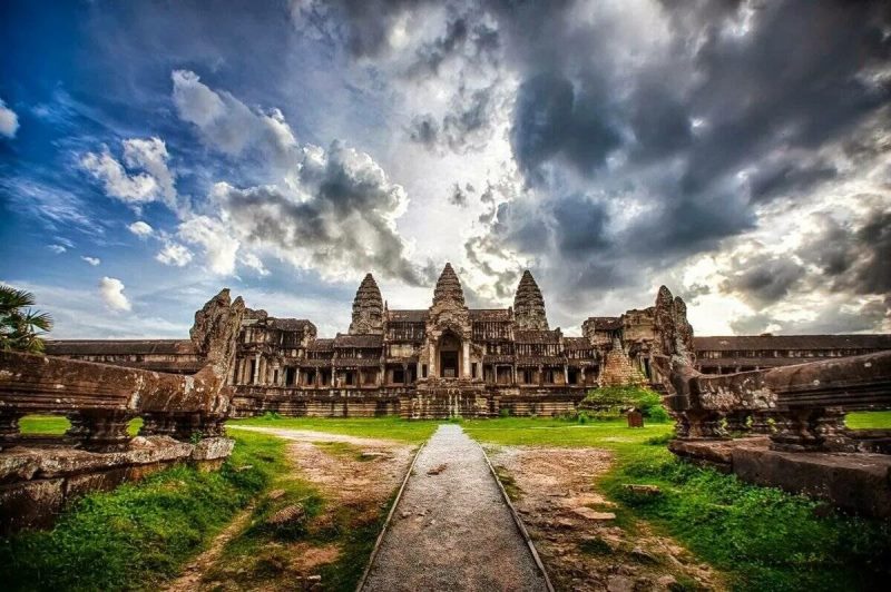 photo cambodia winter holidays where to go