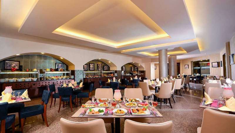 Royal Albatros Moderna