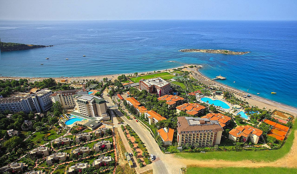 Tours to Turkey: a Mediterranean beach holiday