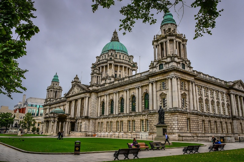 Where to go in 1 day Belfast City Hall