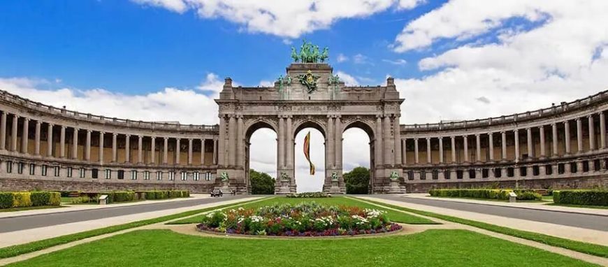 Куди сходити Парк П'ятдесятиріччя фото