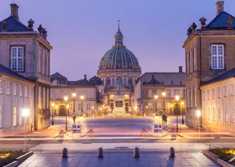 Where to visit Frederik's Church