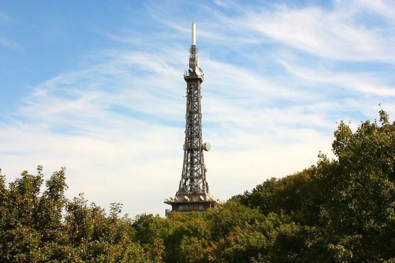 Металлическая башня Фурвьер что посмотреть с детьми