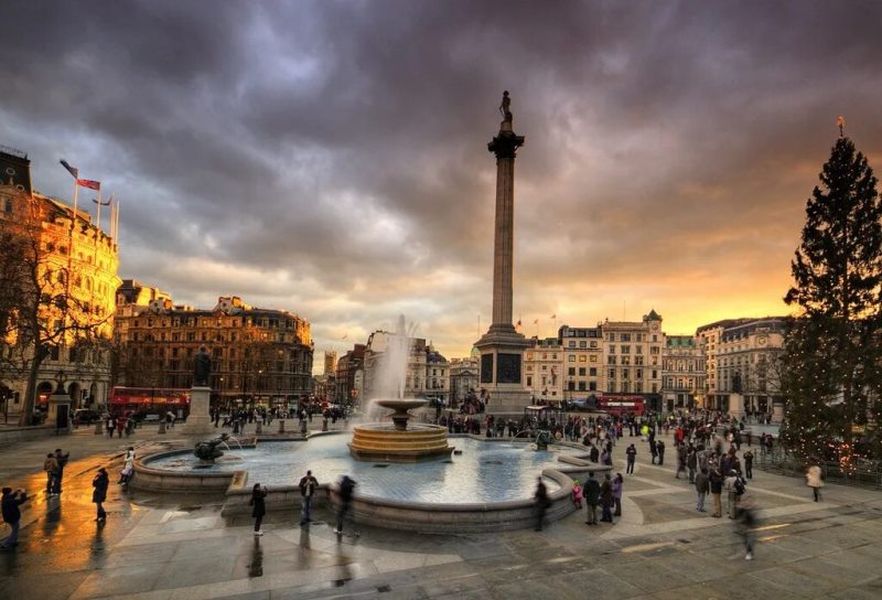 iconic places of London Trafalgar Square