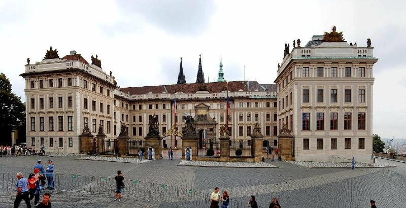 photo guide to Prague, Czech Republic Old Royal Palace