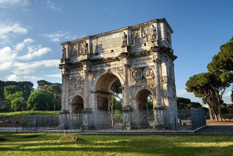 where to go in Rome photo Arch of Constantine
