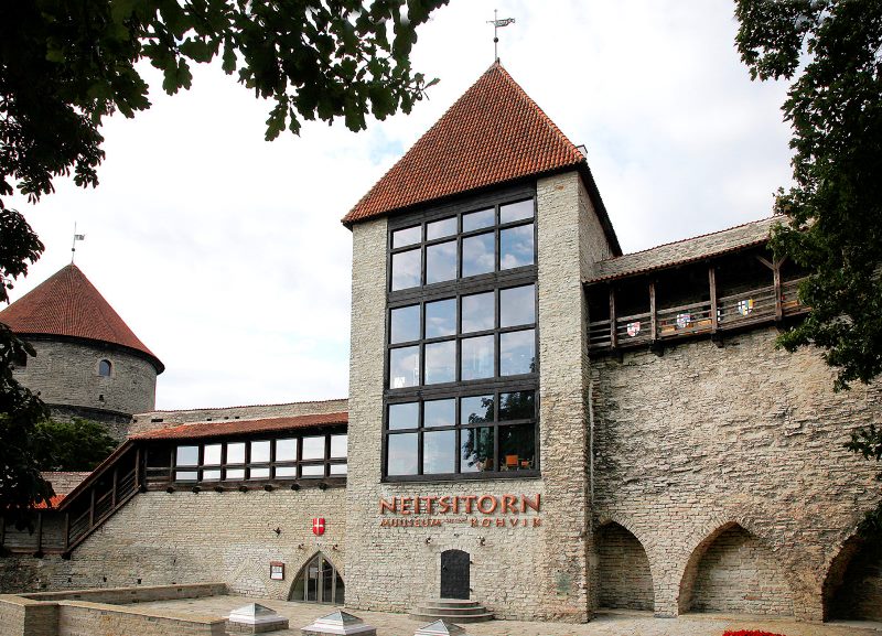 Attractions Maiden Tower