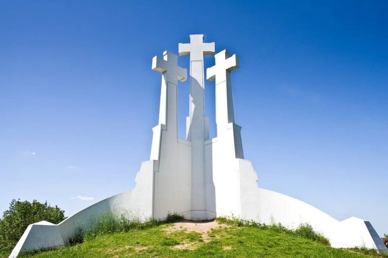 Attractions photo Religious monument Three Crosses 