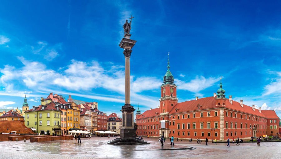 What to see: Castle Square